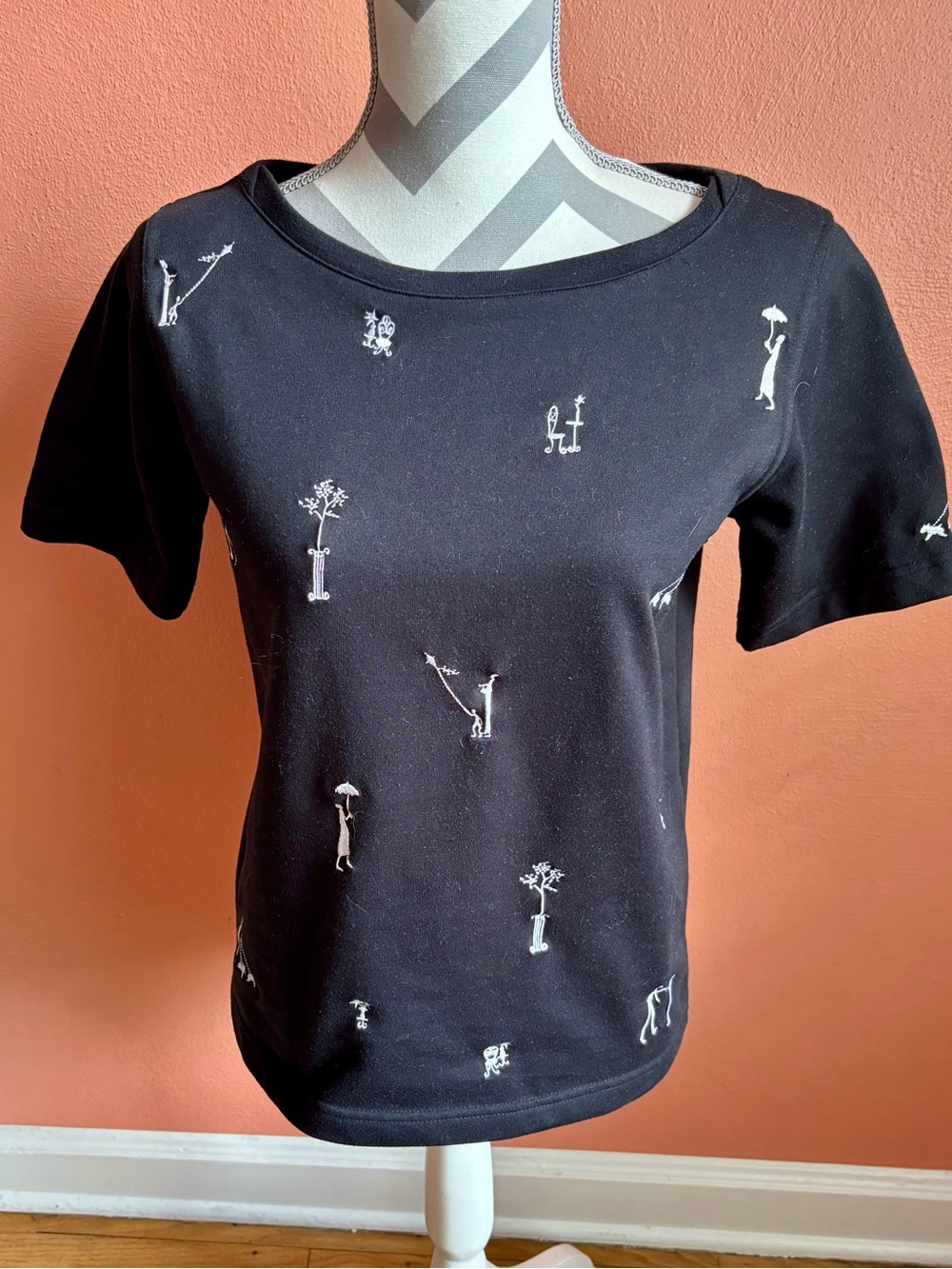 Vintage Koret Black Short-Sleeve Tee with White Figurine Print